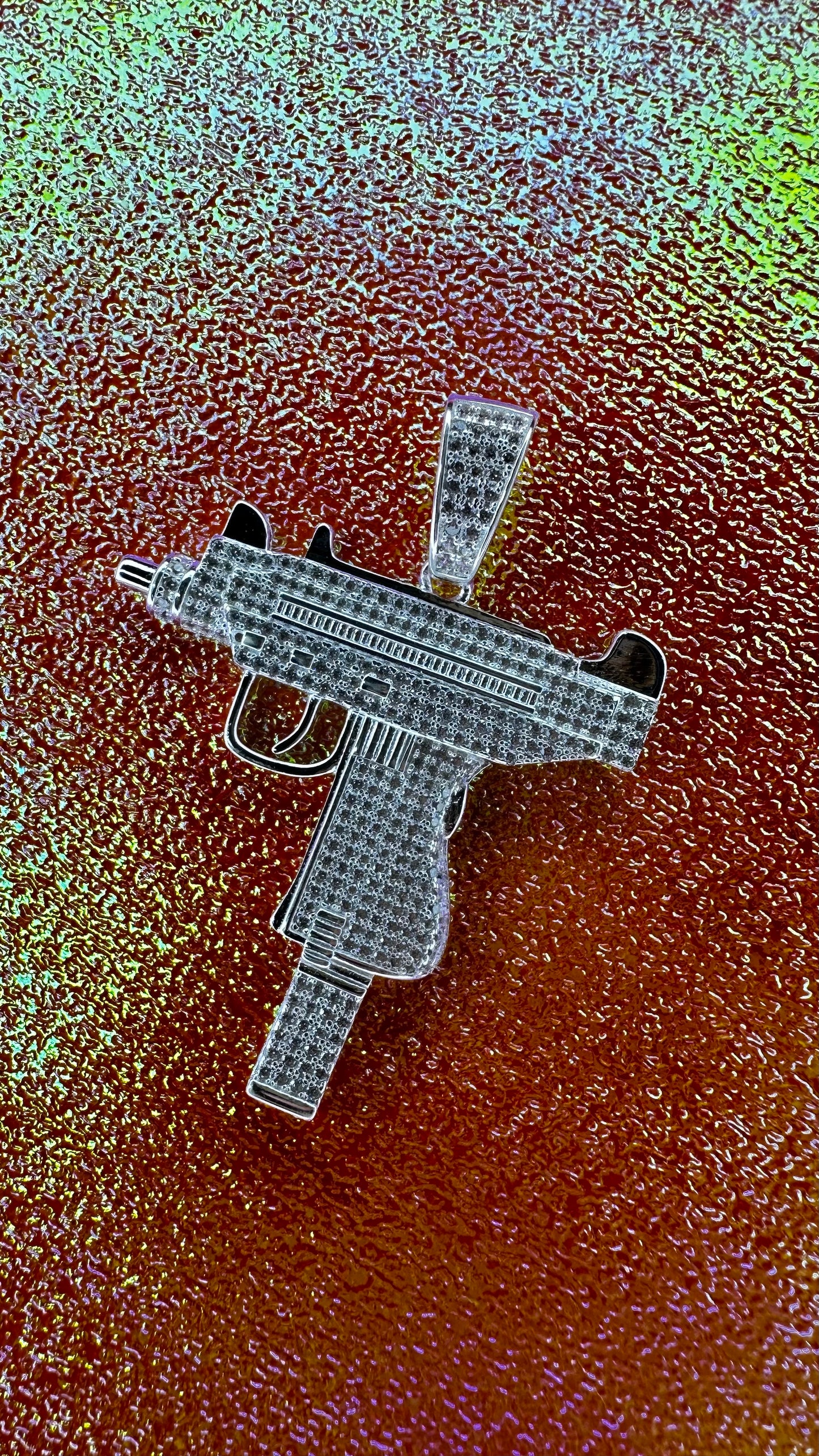 COLGANTE MINI UZI MICROZIRCON