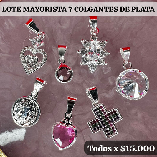 LOTE DE 7 COLGANTES